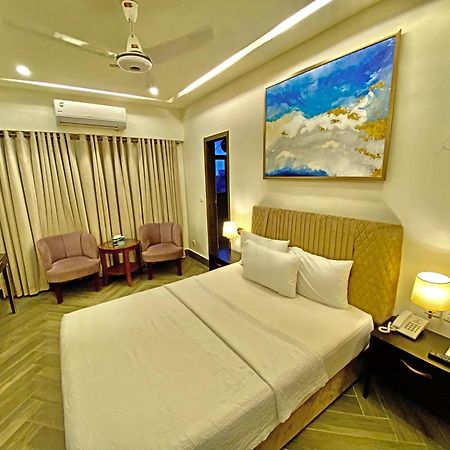 Shelton'S Ambassador Otel İslamabad Dış mekan fotoğraf