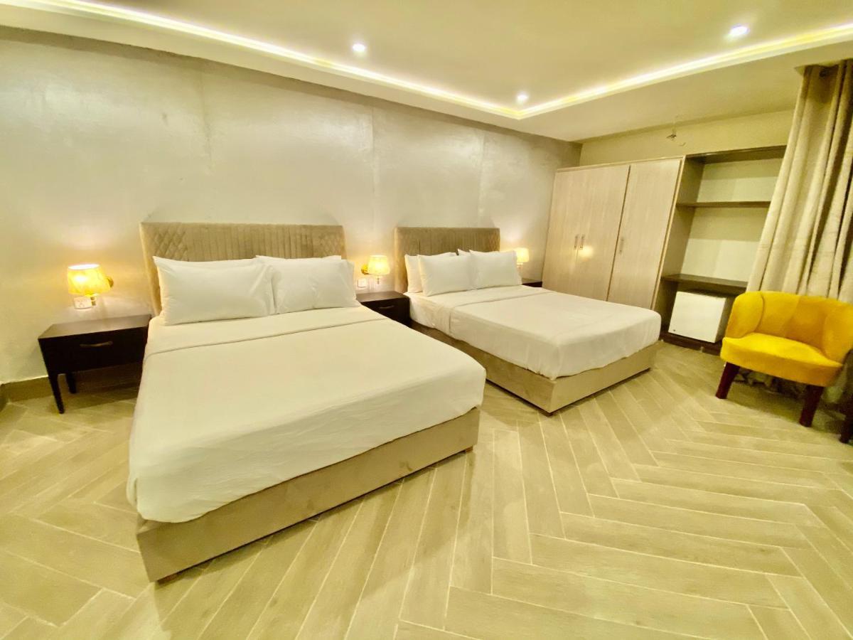 Shelton'S Ambassador Otel İslamabad Dış mekan fotoğraf