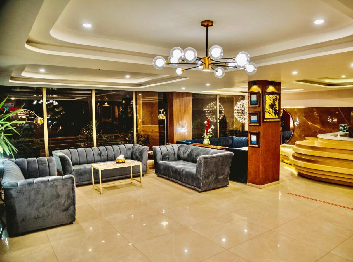 Shelton'S Ambassador Otel İslamabad Dış mekan fotoğraf
